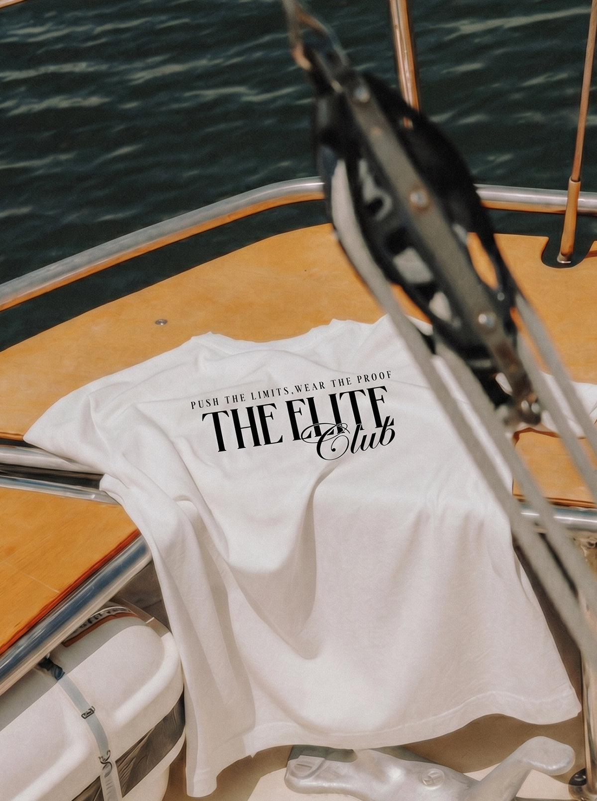 The Elite Club | Oversize T-Shirt